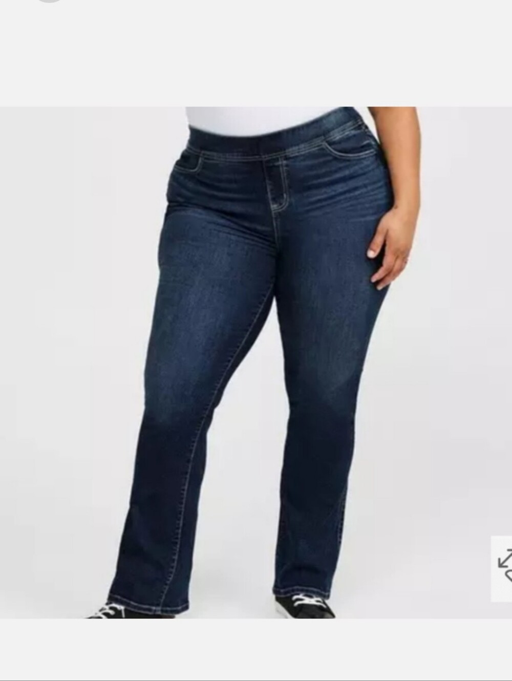 Torrid Sz 2 Short 2X Lean Jean Slim Boot Super Soft Mid-rise Jean New Moon Color